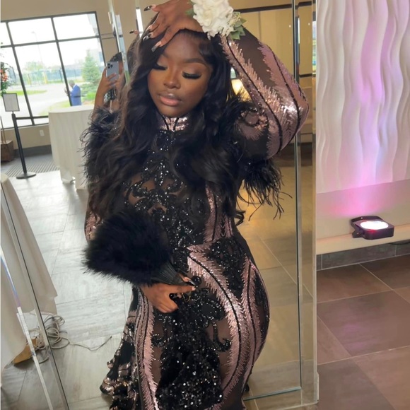 Prom Dress - Picture 4 of 5